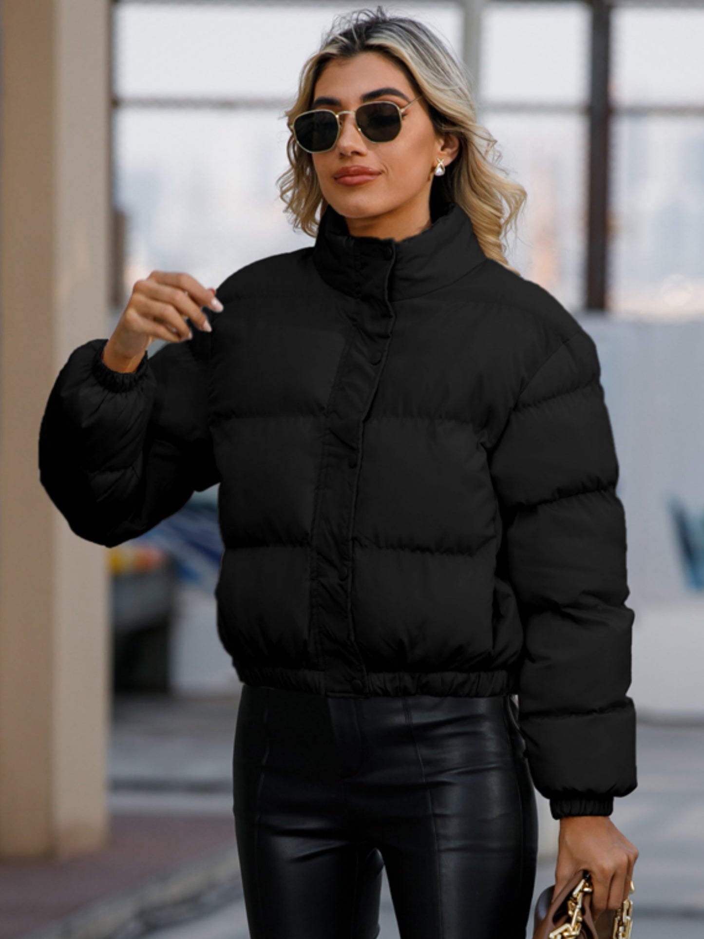 Stylish warm short winter jacket with padding for women | Ideal for fall/winter