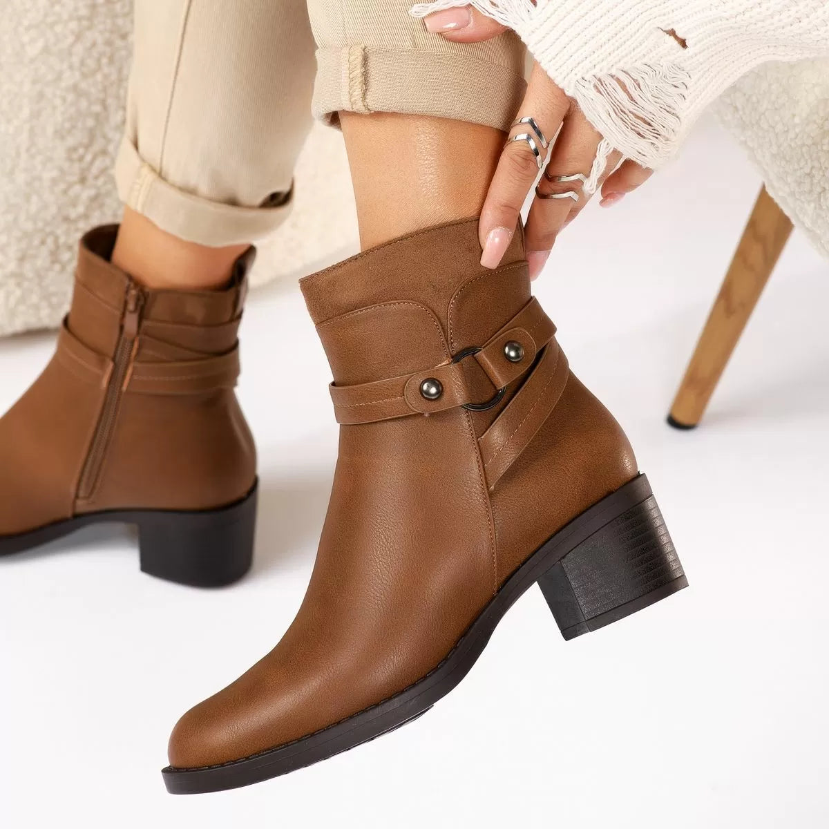 Ferda - Stylish Leather Ankle Boots