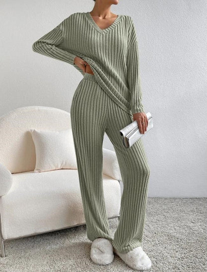 Tiana - Elegant Knitted Sweater Set for Women