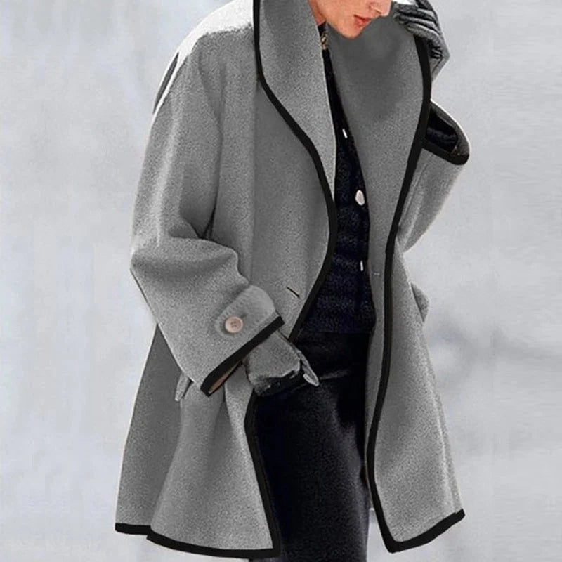 Classic Trench Coat | Timeless Design - Ideal for fall.