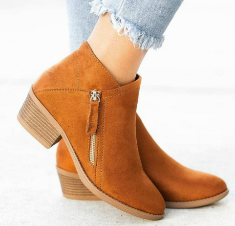 Thick Medium Heel Retro Boots with Round Toe