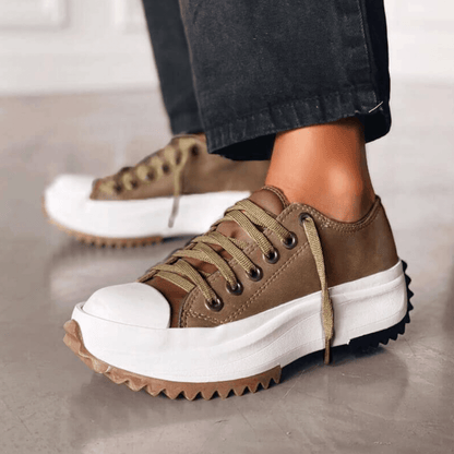 Jinky Sneakers | Trendy Platform Lace-up Shoes