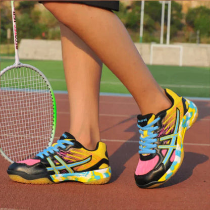 Dynamic sports shoes - light as a feather & breathable