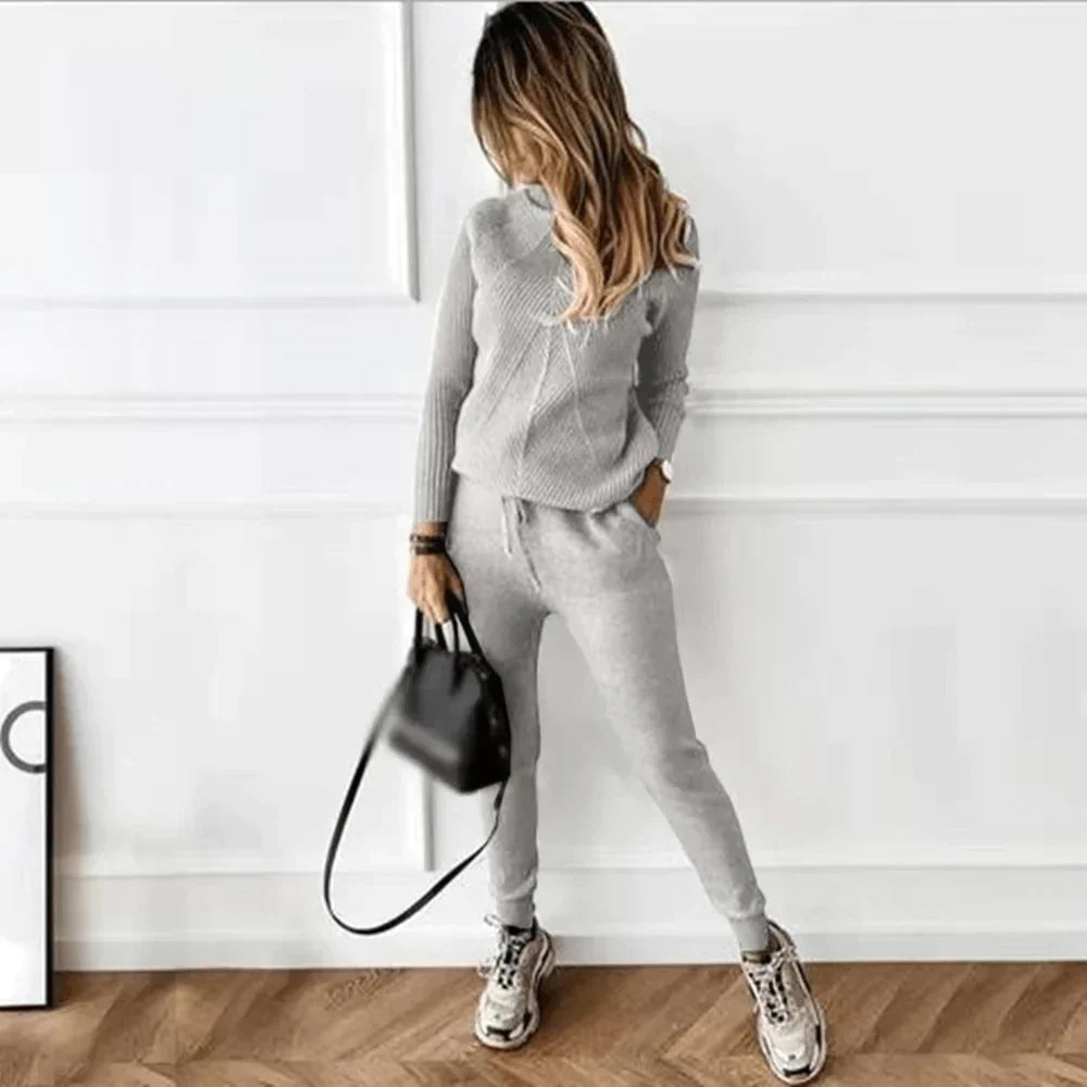 Two-piece jogging suit