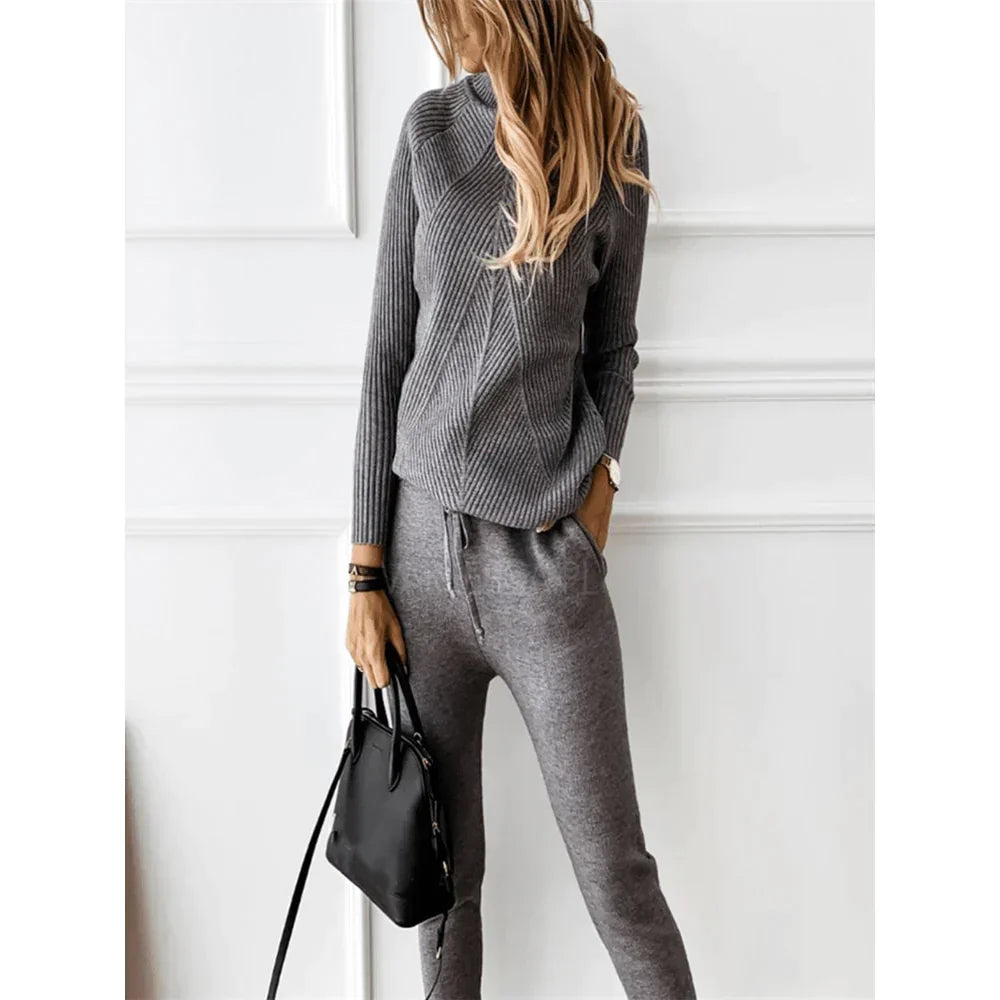 Two-piece jogging suit