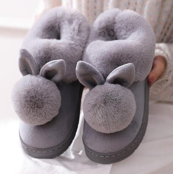 Mia - bunny slippers