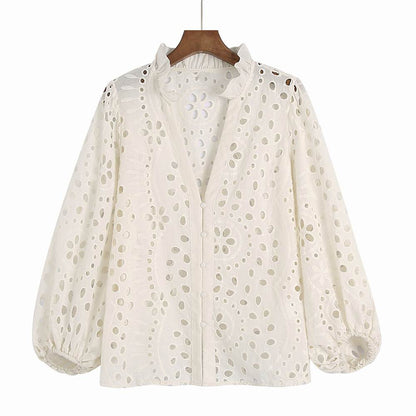 Lety - Women's blouse with cut-outs