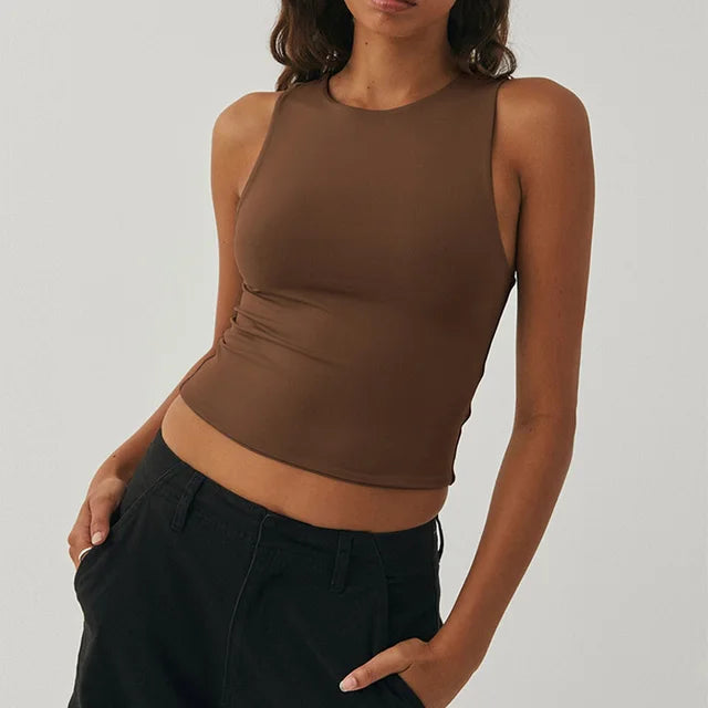 Zoe - Sleeveless T-Shirt with Body-Conscious Bottom and Scoop Neck Top