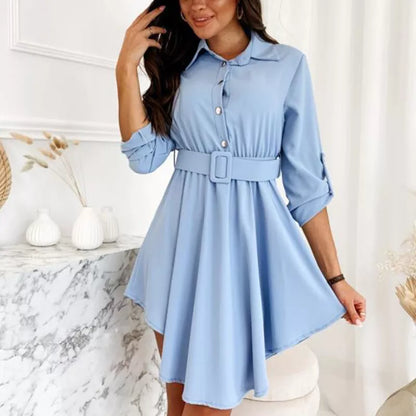 Faye - Short dress with button closure