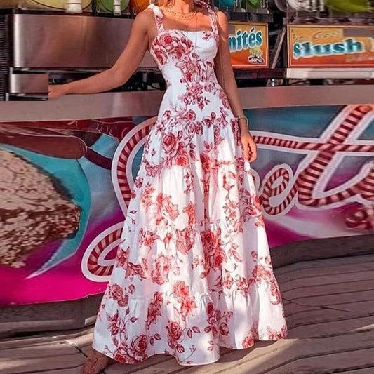 Claudia - Maxi dress with floral print.