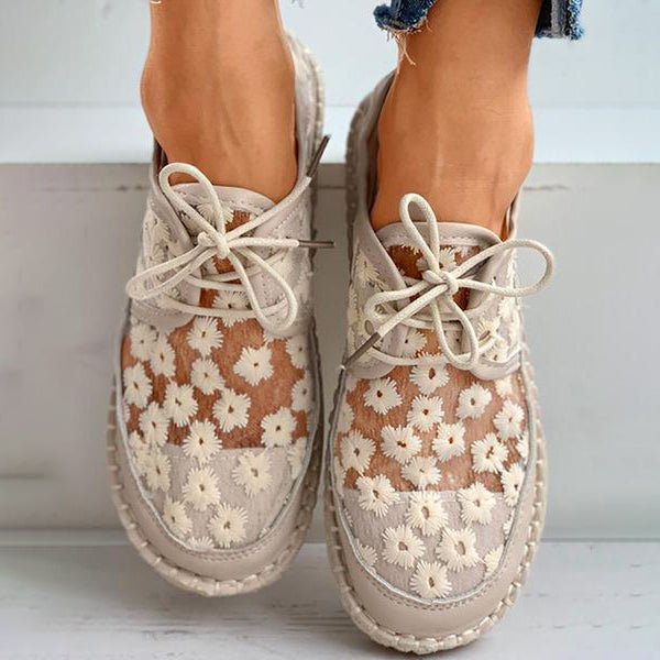 Fleurine - Comfortable Sneakers with Embroidery.