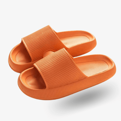 Comfortable cloud-shaped outdoor slippers - Giustina