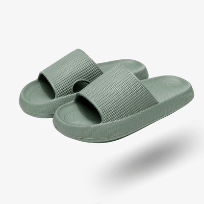 Comfortable cloud-shaped outdoor slippers - Giustina