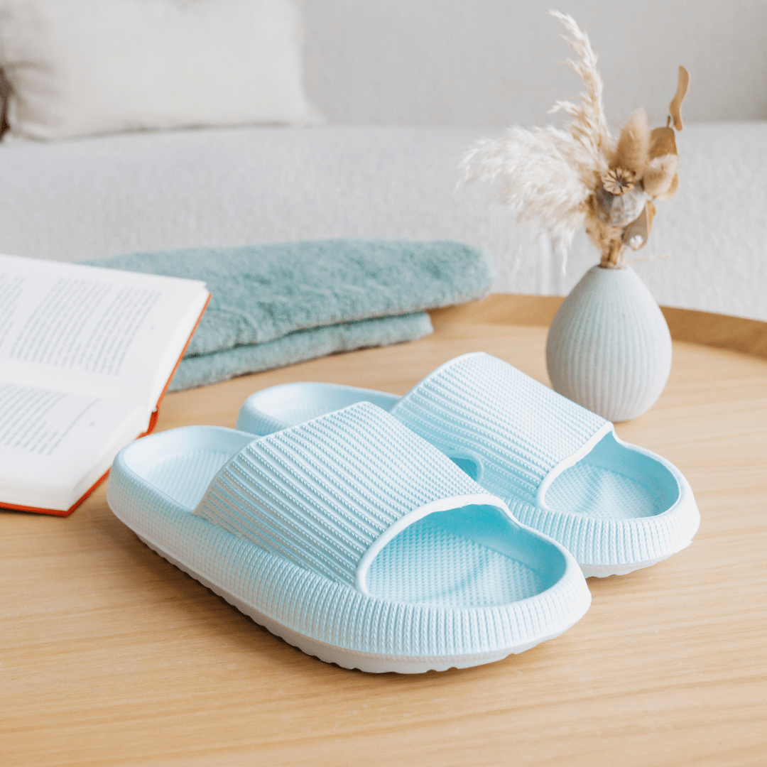 Soft, comfortable slippers - Belleann