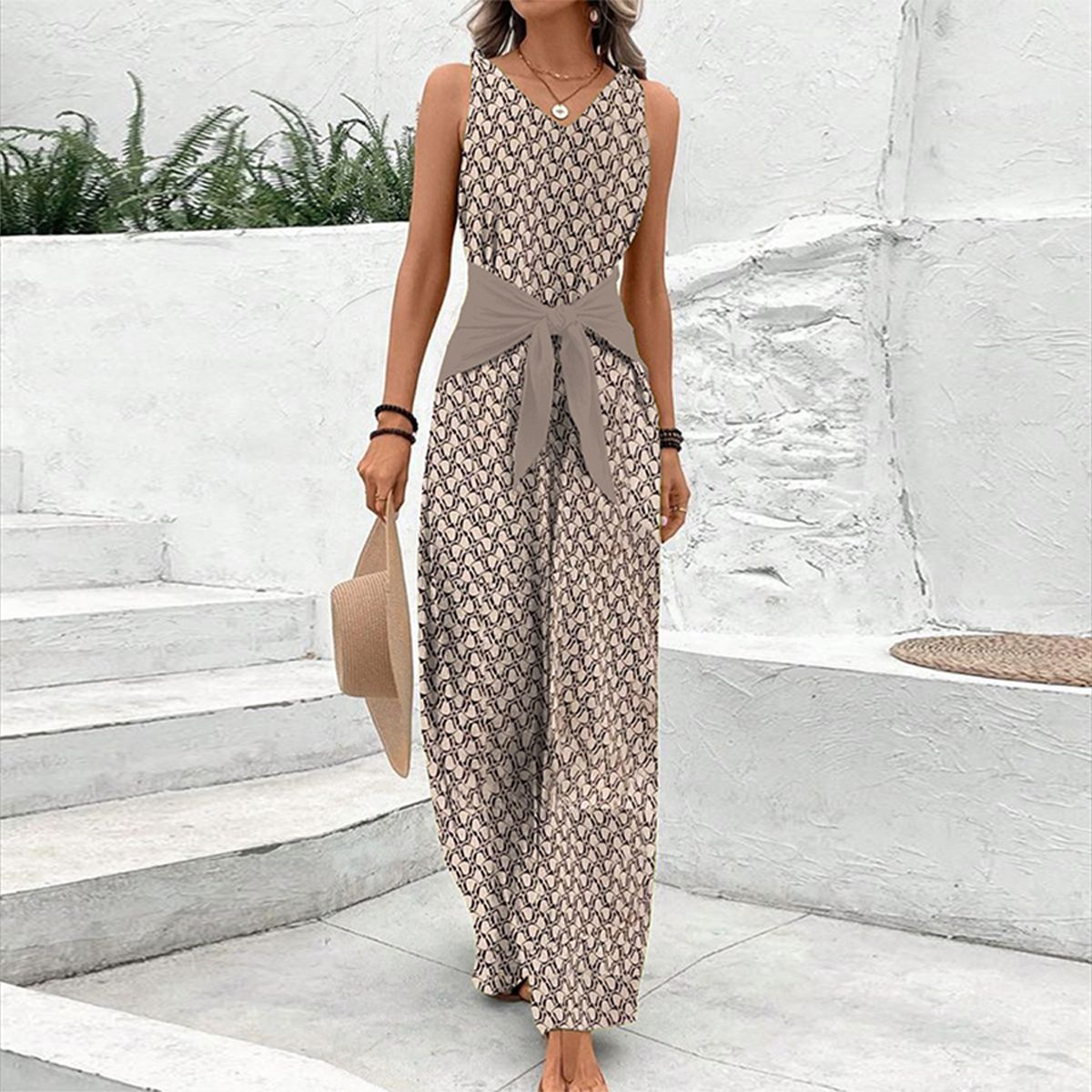 Via - Sleeveless Jumpsuit with Round Neck.