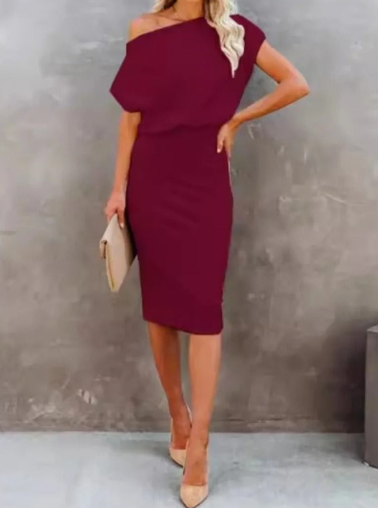 Caroline - Fashionable dress for women