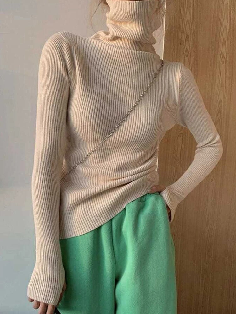 Elaine- Women's turtleneck sweater for fall and winter