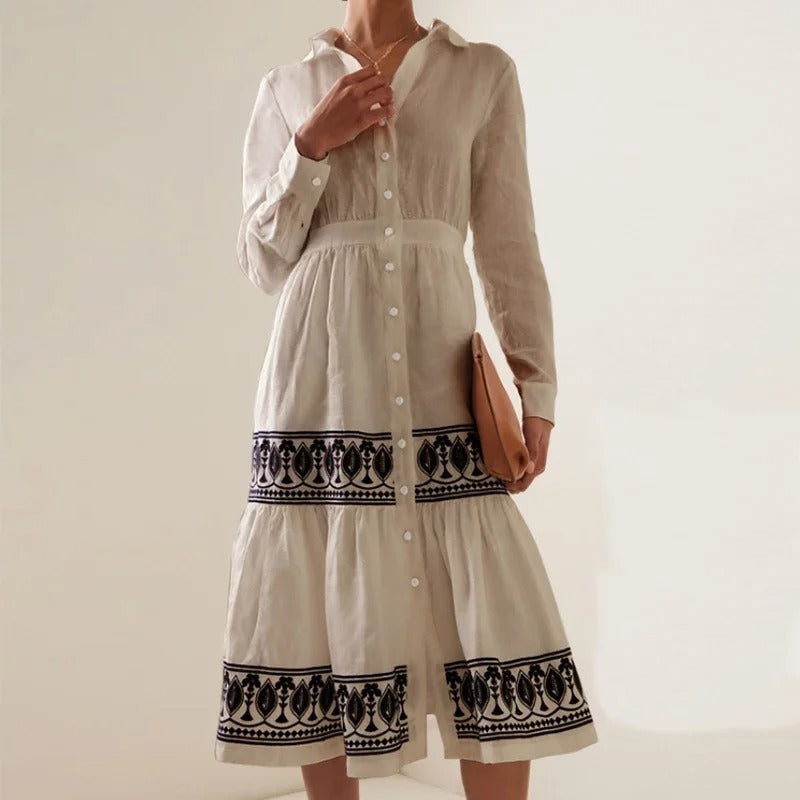 Leona - Elegant dress with long sleeves.