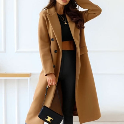 Sophisticated coat with double button closure for women